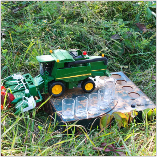 Наливатор Комбайн John Deere на 4, 5, 6 чарок (версія 2)