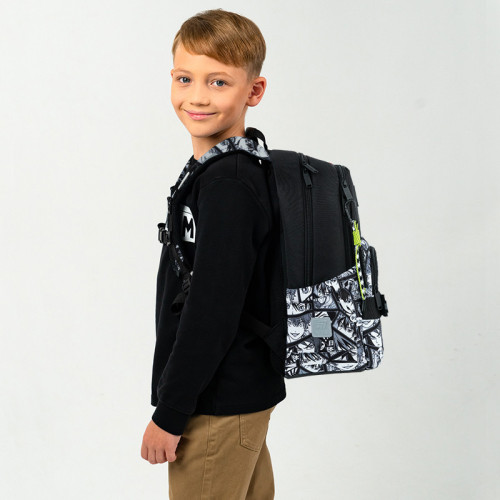 Рюкзак шкільний Kite Education Anime Boy K26-585M-5  подарунок пляшка, фарби та олівці  (на зріст дитини 130-145 см)